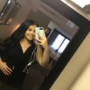 Meet your Posher, Ella